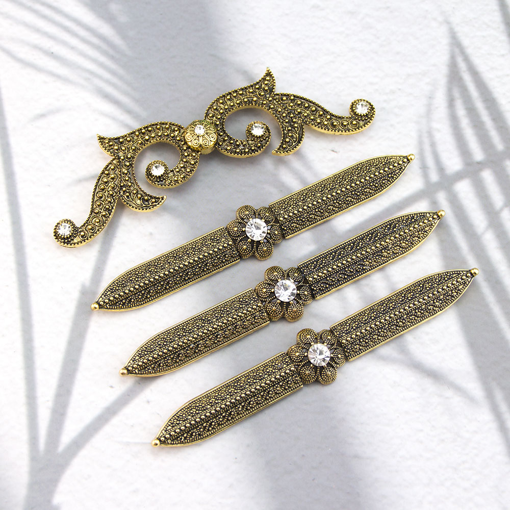 Vintage Kaukasus Vrouwen Borst - Vintage Fashion Guild recensie en prijs