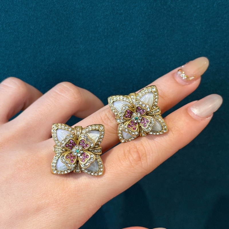 Vintage kleurrijke strass klav - Vintage Fashion Jewelry Brands recensie en prijs